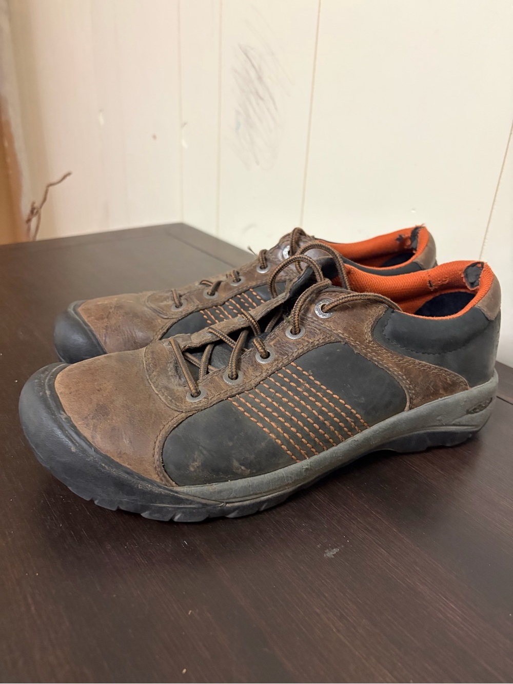 Keen Austin 1017945 BrownLeather Lace Up Oxford ComfortShoes Men's 10.5